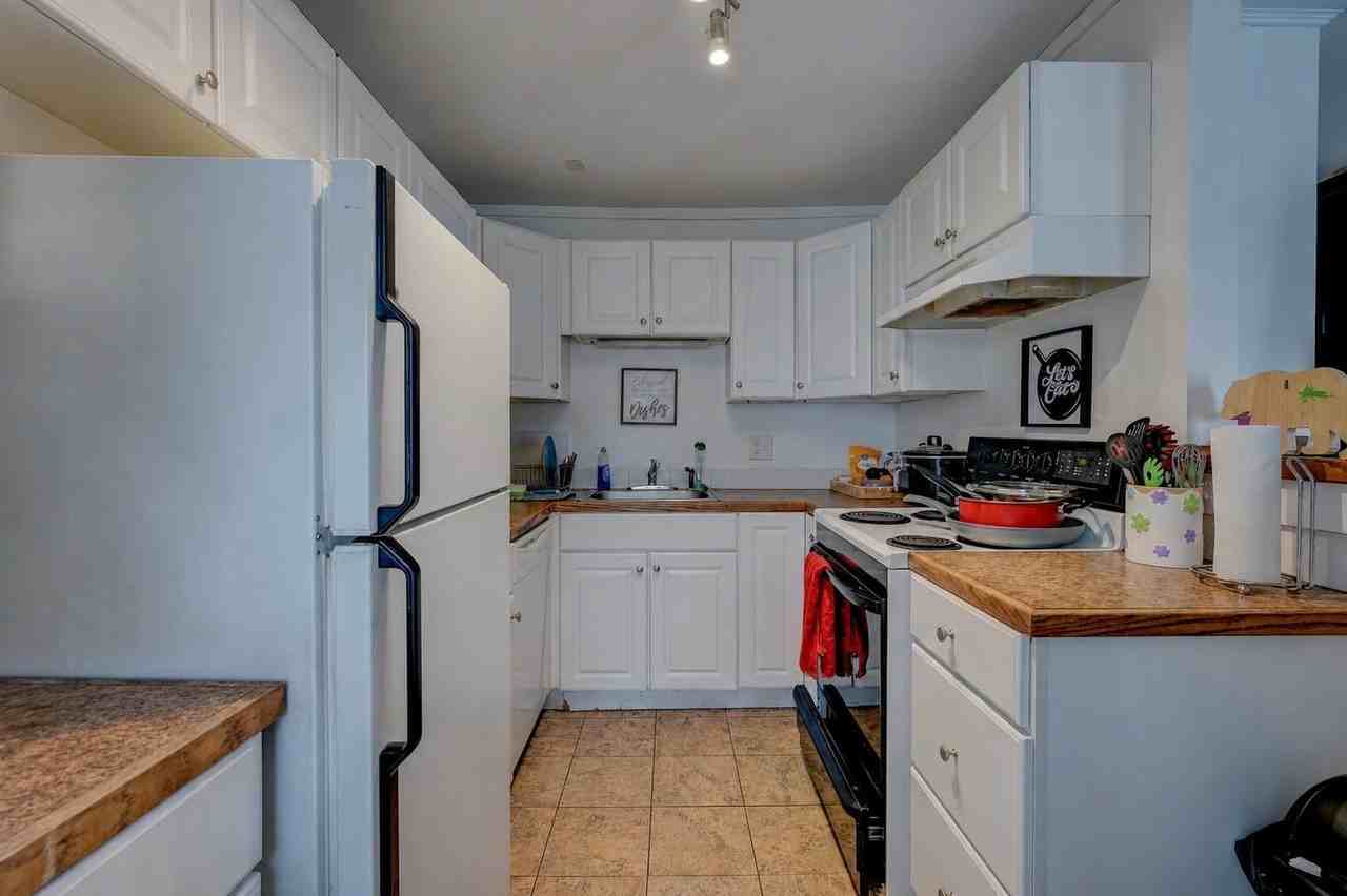 22 Oak St #2 - Photo 4 of 12