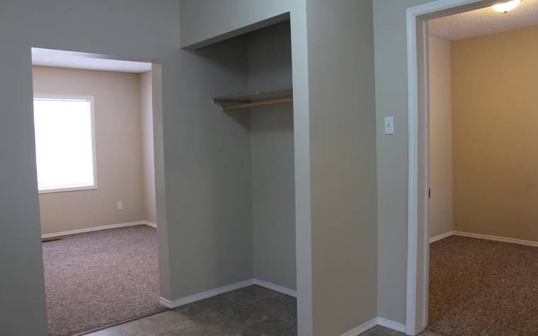 1115 Avenue C N #MAIN - Photo 6 of 12