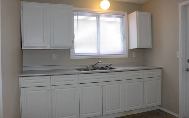 1115 Avenue C N #MAIN - Photo 7 of 12