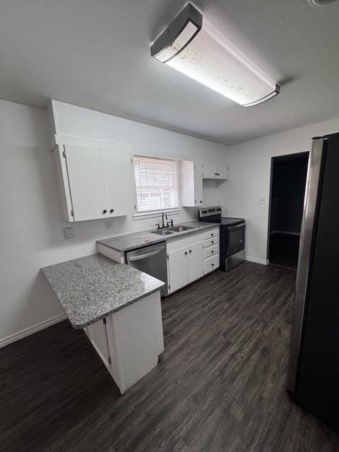 2626 Garfield Ave - Photo 6 of 22