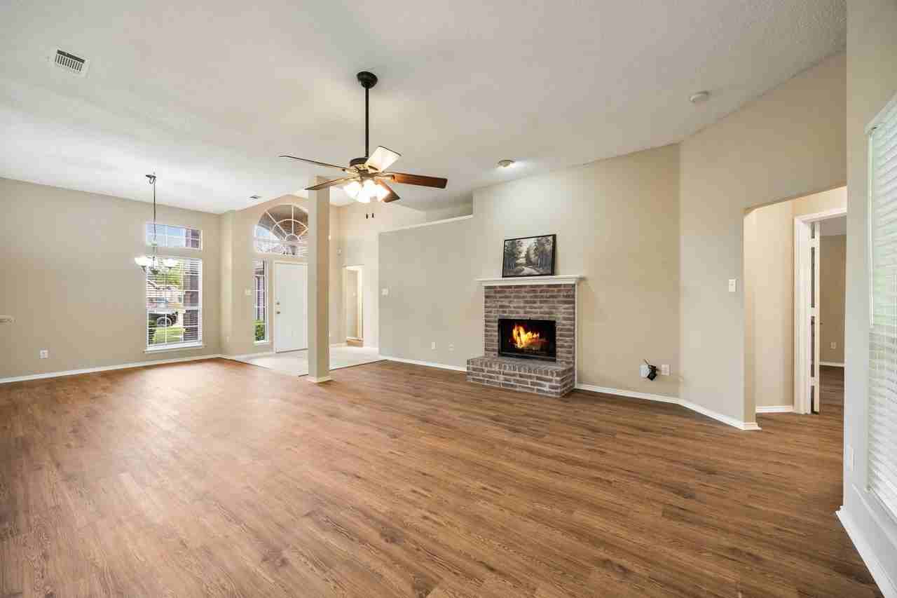 3711 Sycamore Ln - Photo 7 of 27