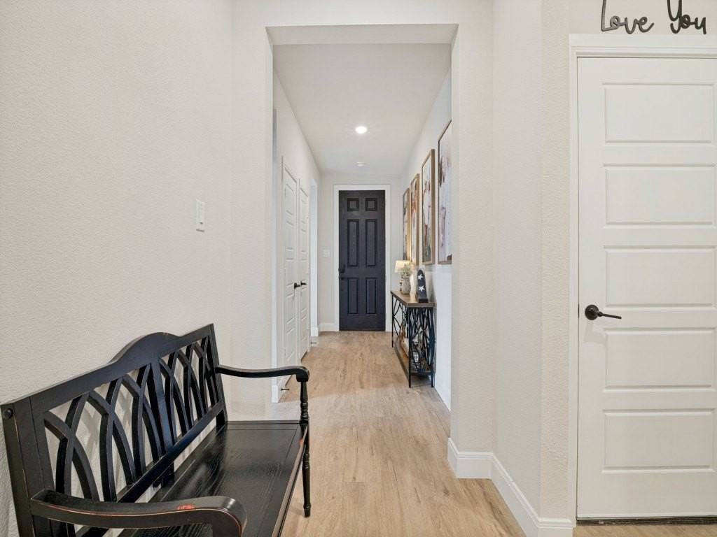 2817 Troon St - Photo 3 of 26