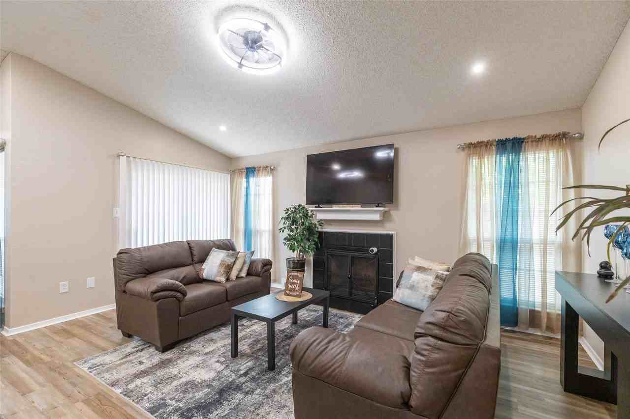 47 Shady Brook Cir - Photo 5 of 34