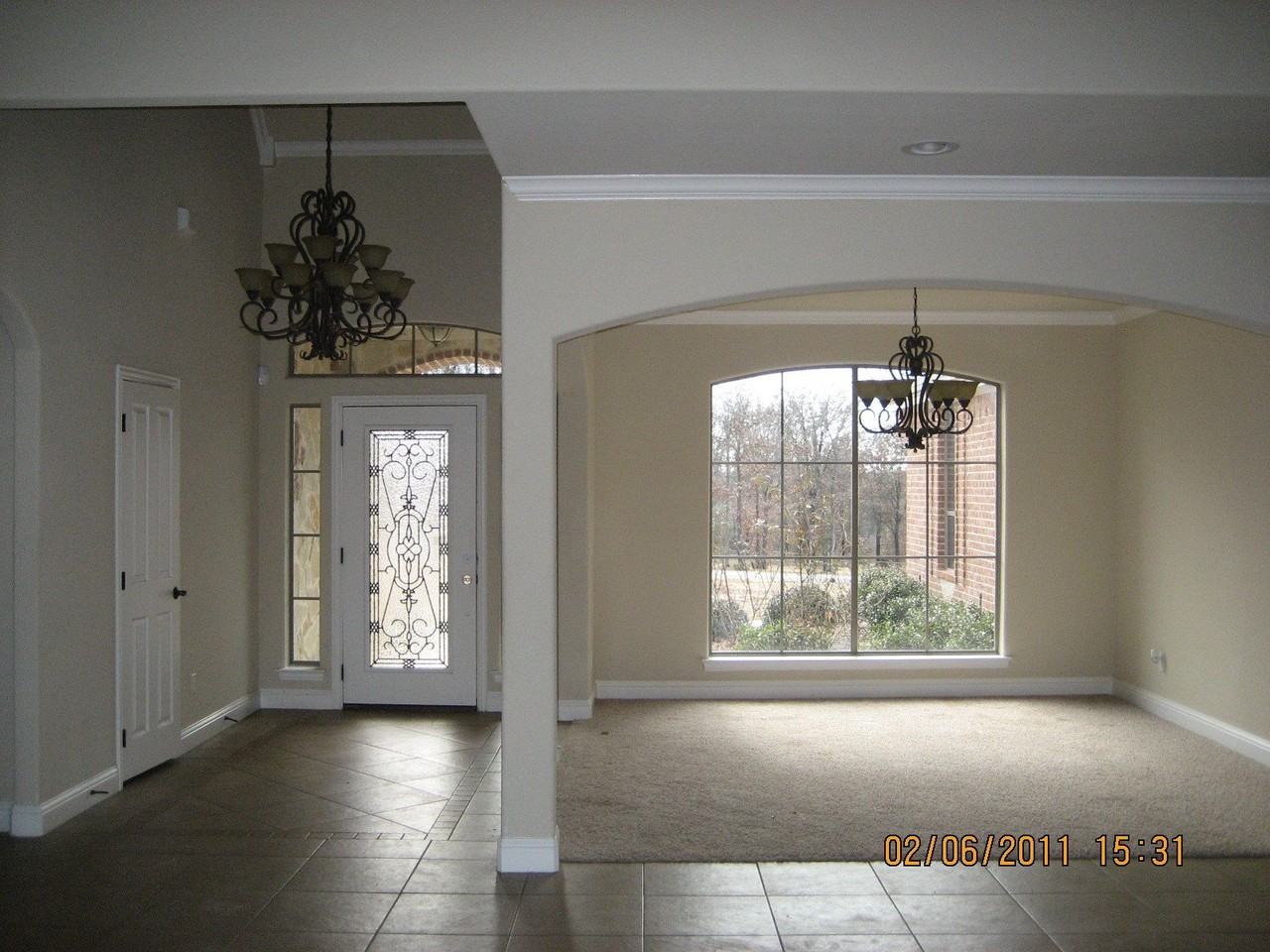 1228 Almond Rd - Photo 5 of 13
