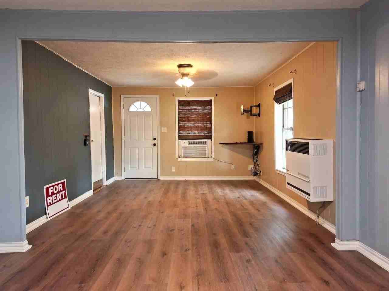 9405 E Fm 174 - Photo 6 of 32