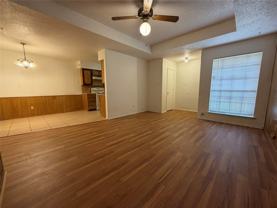 425 Signal Hill Ct N - Photo 1 of 1