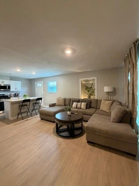 1406 Mentor Ave - Photo 5 of 27