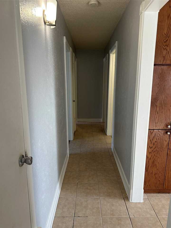2109 Cedarcrest Dr - Photo 6 of 12