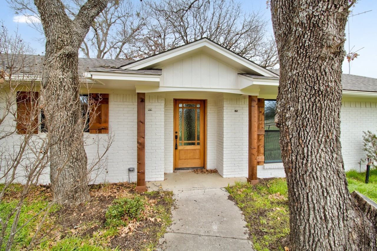 3700 Moseley Rd - Photo 2 of 38
