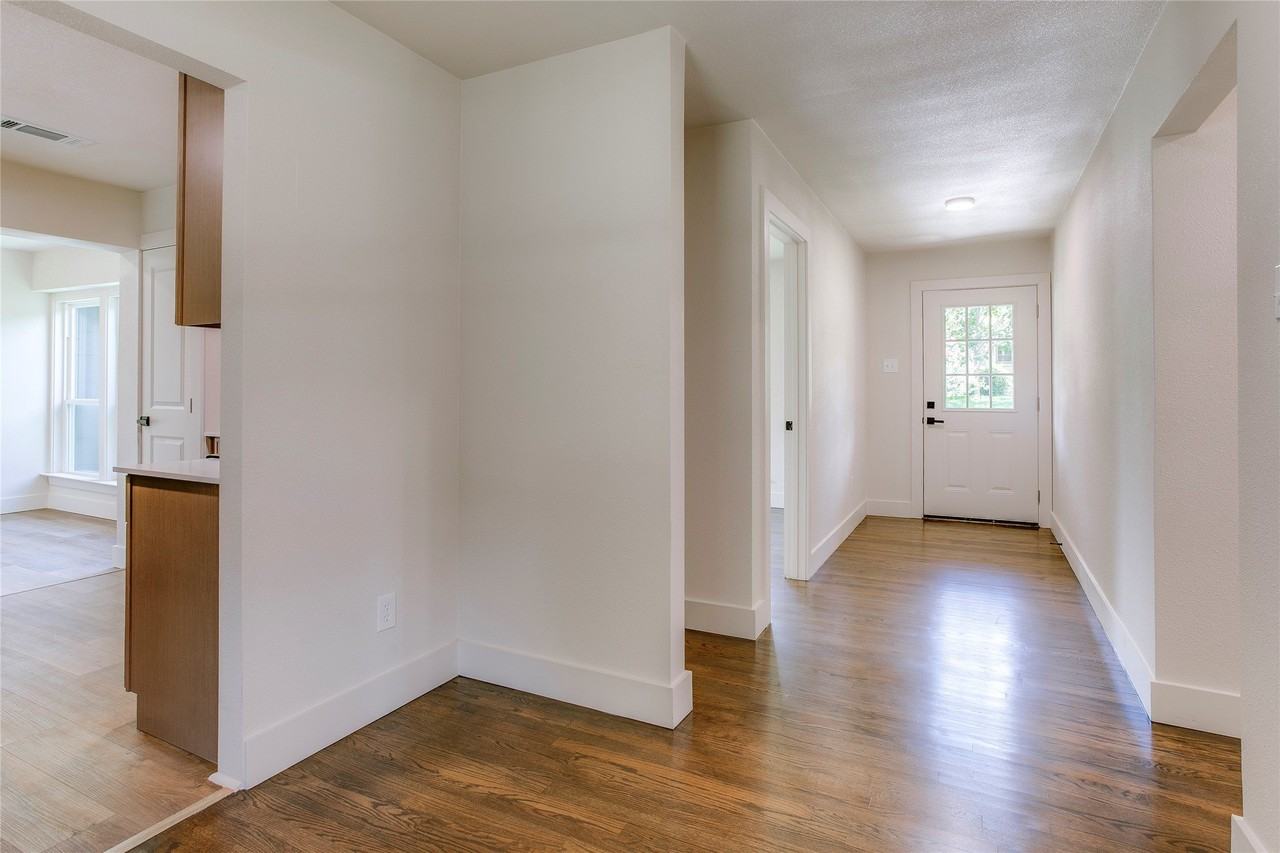 3407 La Verne Ave - Photo 3 of 22