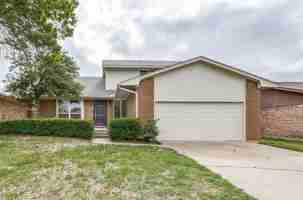 featured image of 8782 Marilyn Dr