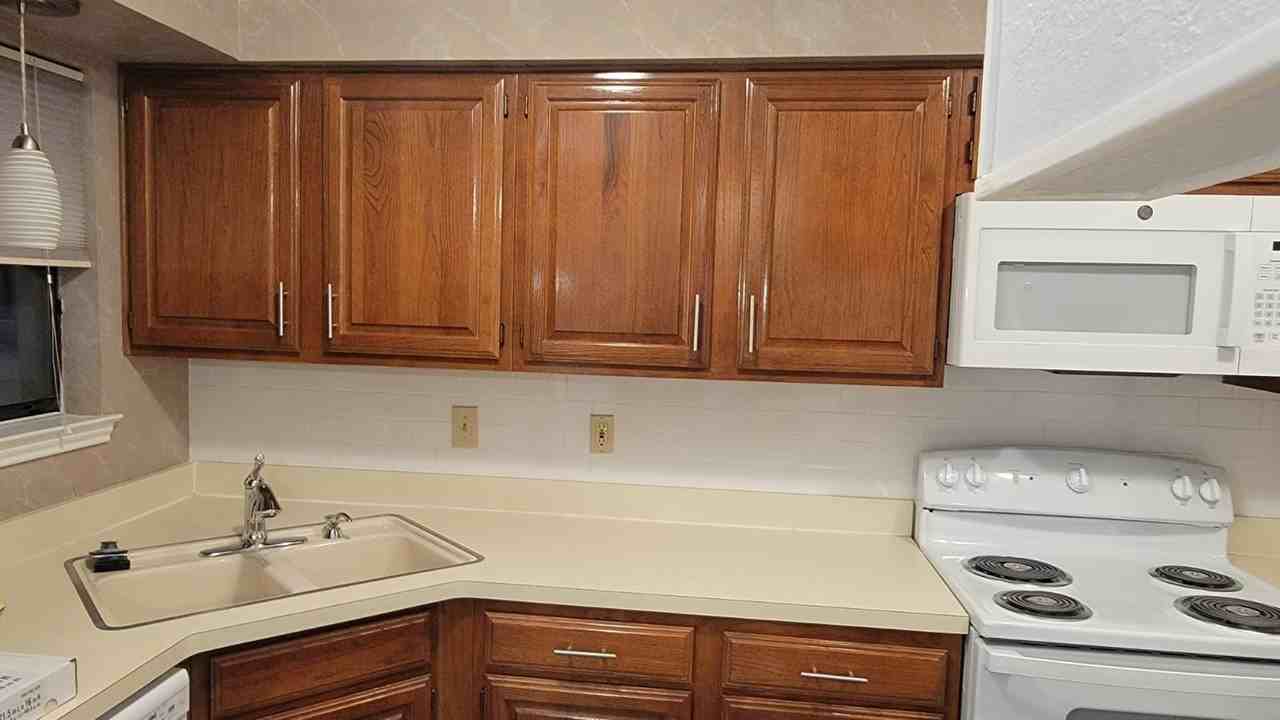 2103 Friendly Dr #3222 - Photo 2 of 23