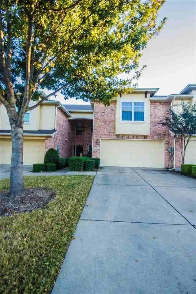10371 Darkwood Dr - Photo 2 of 33