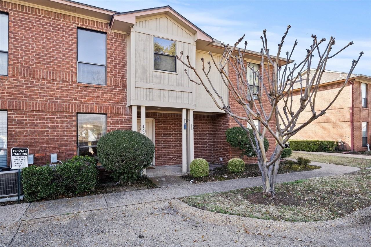 408 S Fannin St #B - Photo 3 of 21