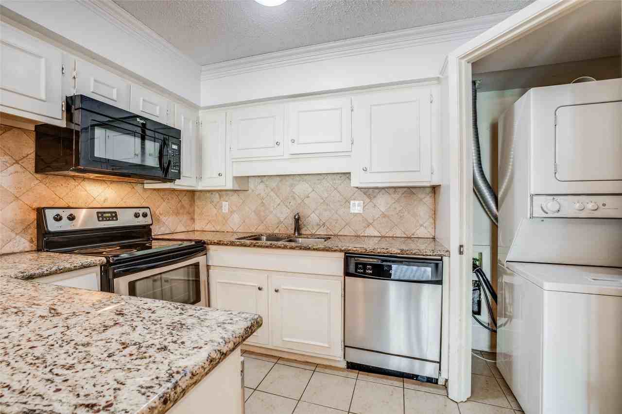 5325 Fleetwood Oaks Ave #253 - Photo 6 of 12