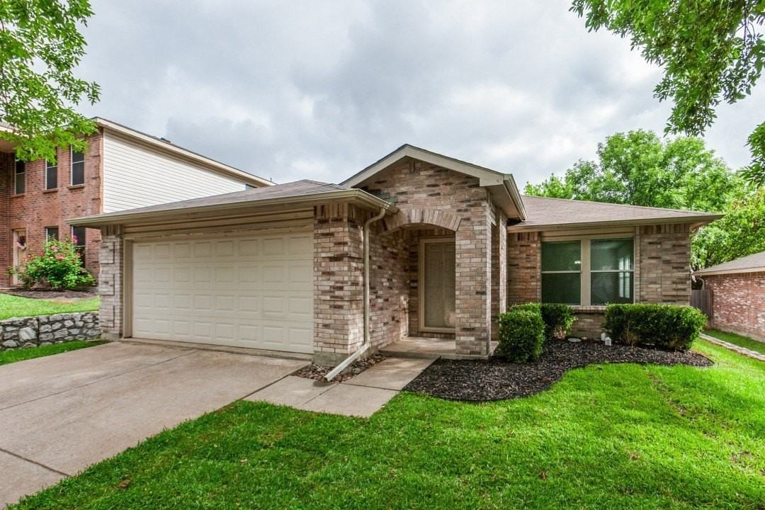 2508 Clear Brook Dr - Photo 2 of 24
