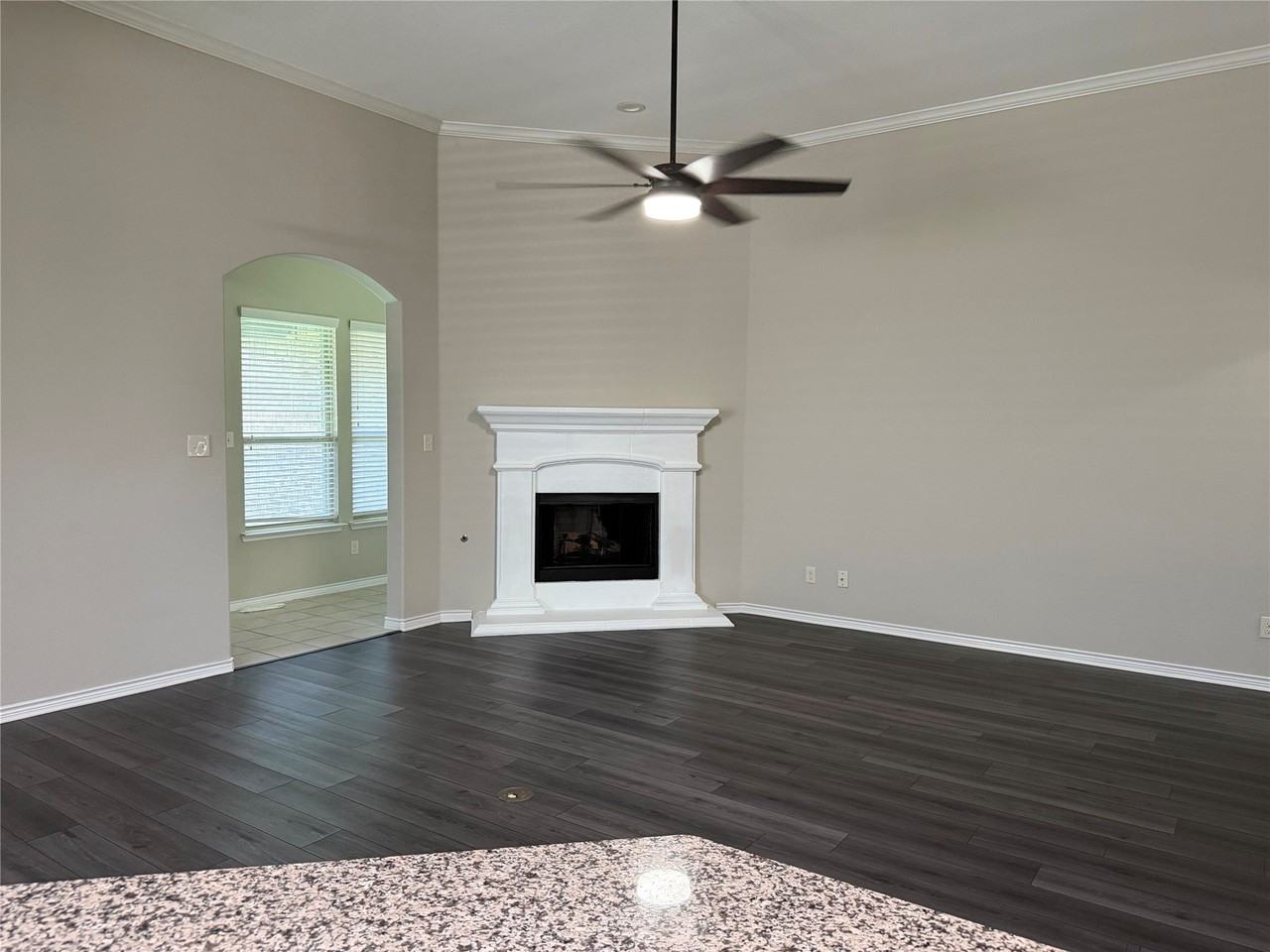 2607 Idlewood Dr - Photo 6 of 21