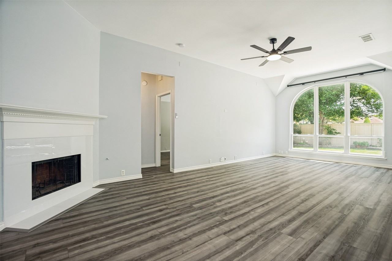 5905 Sandalwood Dr - Photo 4 of 25