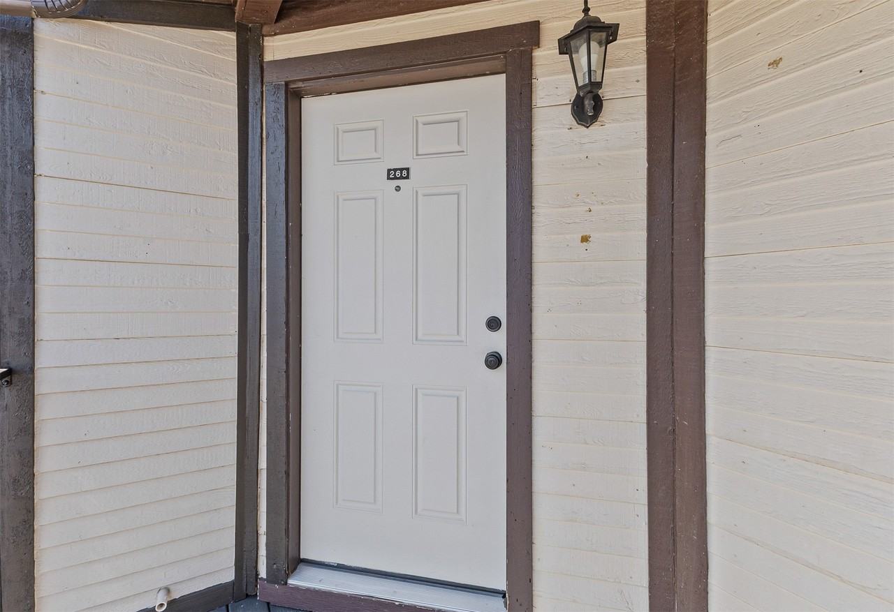 268 Henry M Chandler Dr - Photo 2 of 10
