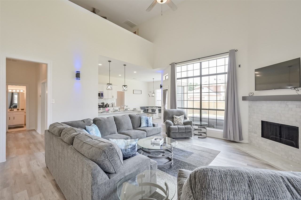 2735 Water Oak Dr - Photo 6 of 40