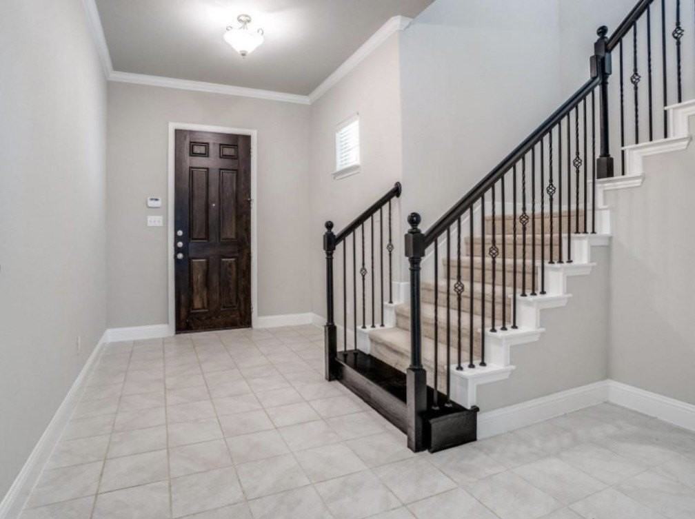 5405 Tuscarora Trl - Photo 2 of 23