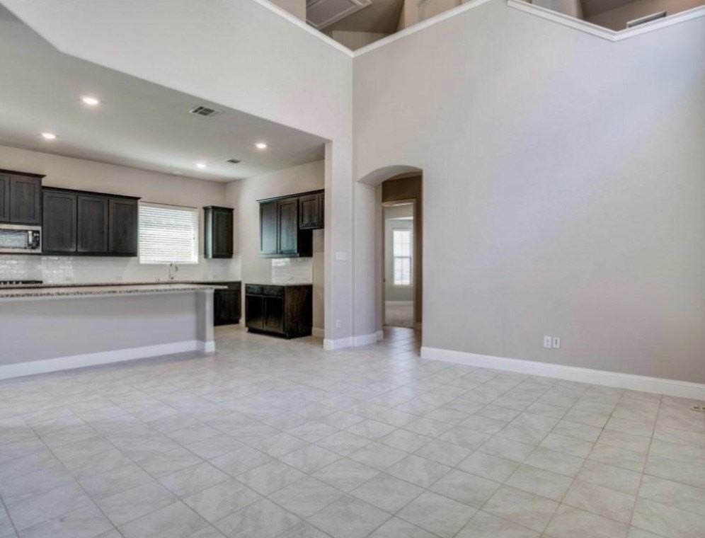 5405 Tuscarora Trl - Photo 6 of 23