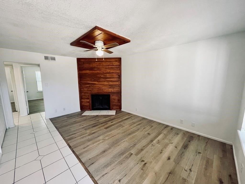 1203 Redwood Dr Apt A #A - Photo 2 of 12