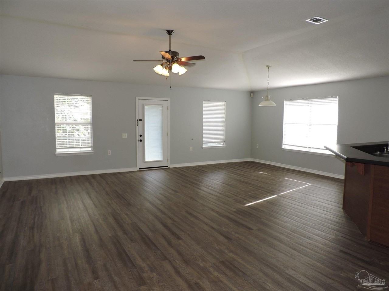 2310 Tall Oak Dr - Photo 4 of 30