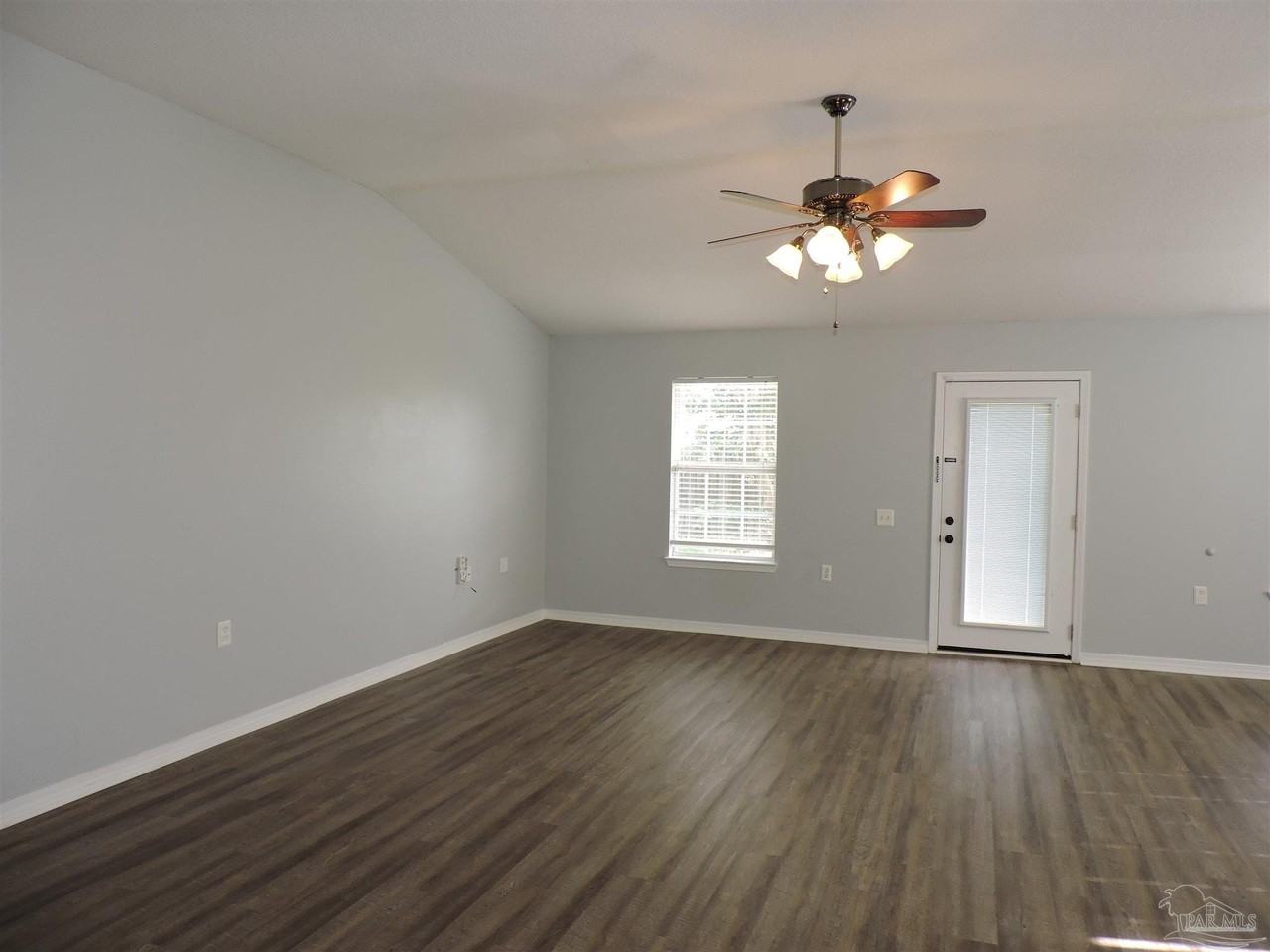 2310 Tall Oak Dr - Photo 5 of 30
