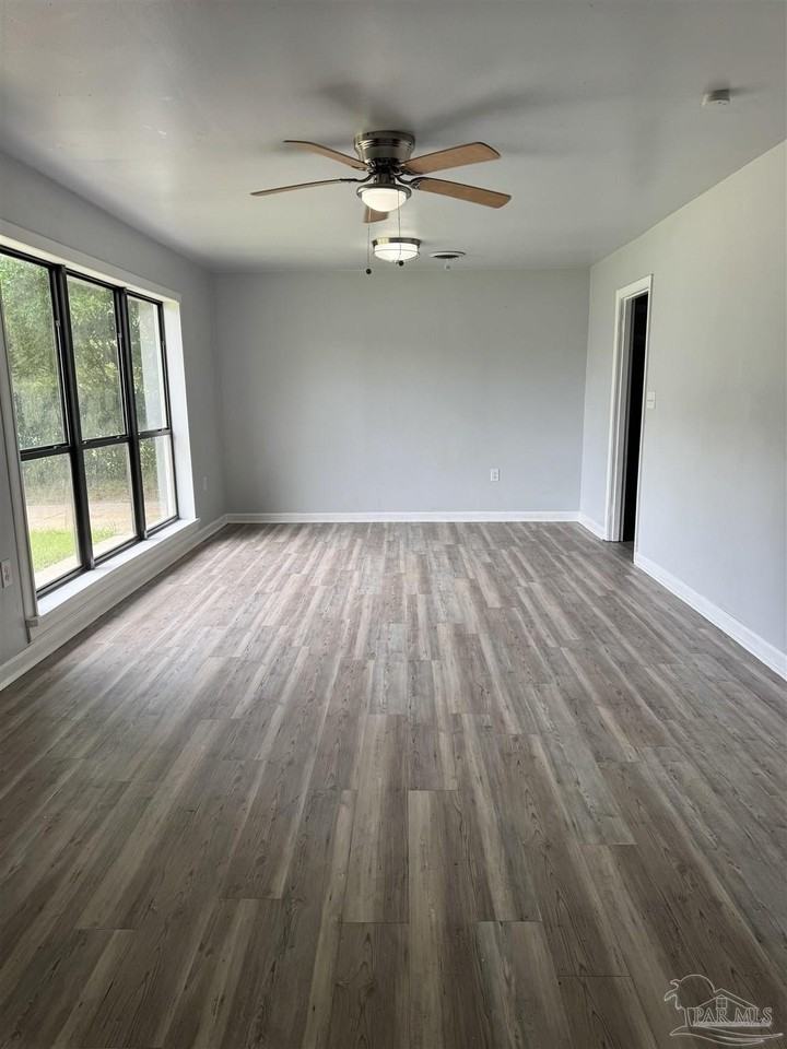 6437 Magnolia St - Photo 2 of 13