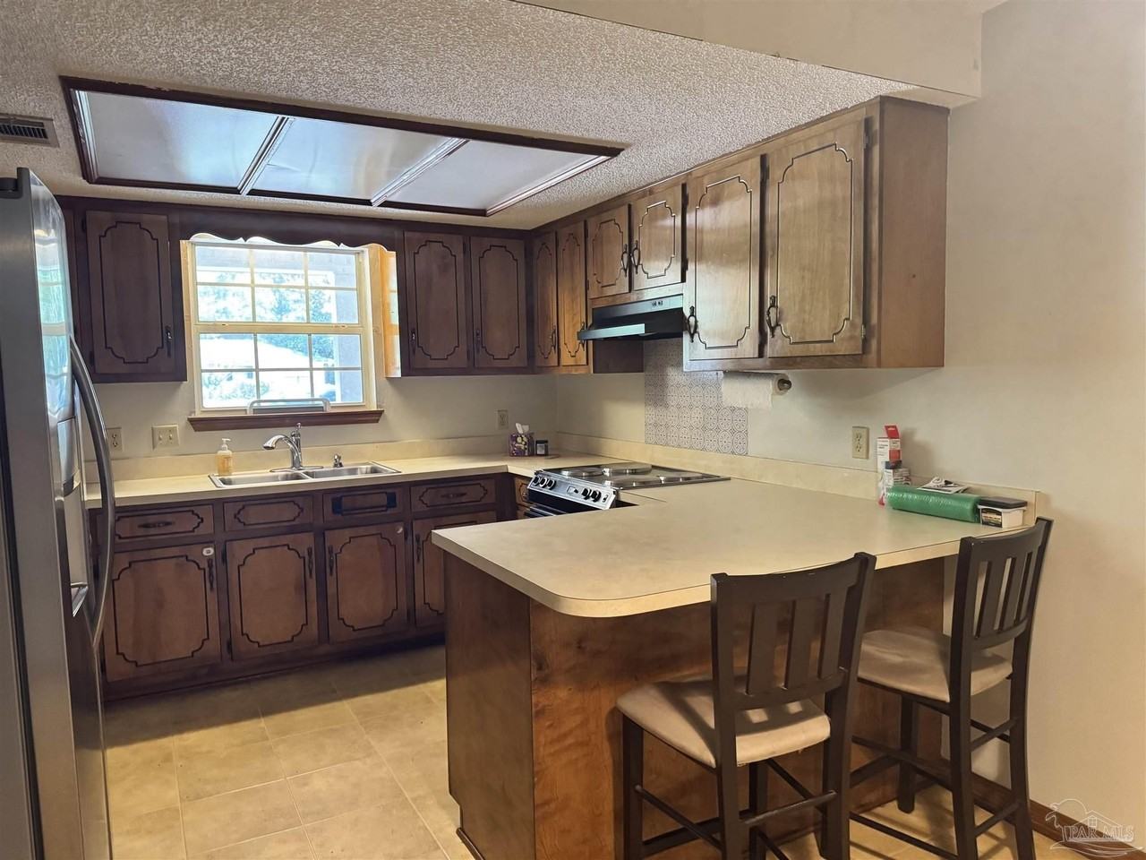 4651 W Bushnell Rd - Photo 4 of 18