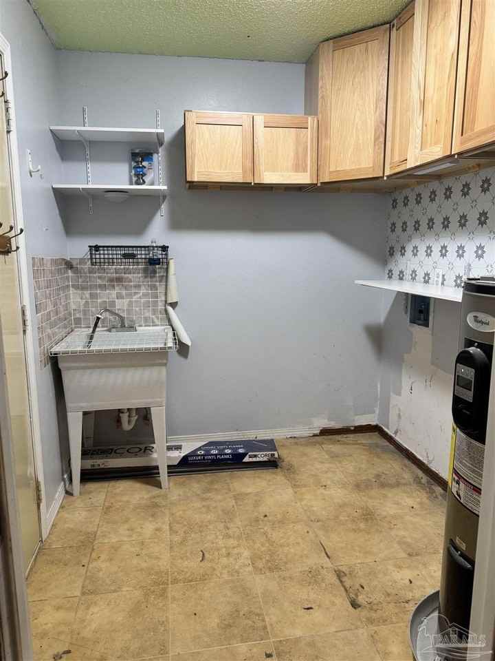 4651 W Bushnell Rd - Photo 7 of 18
