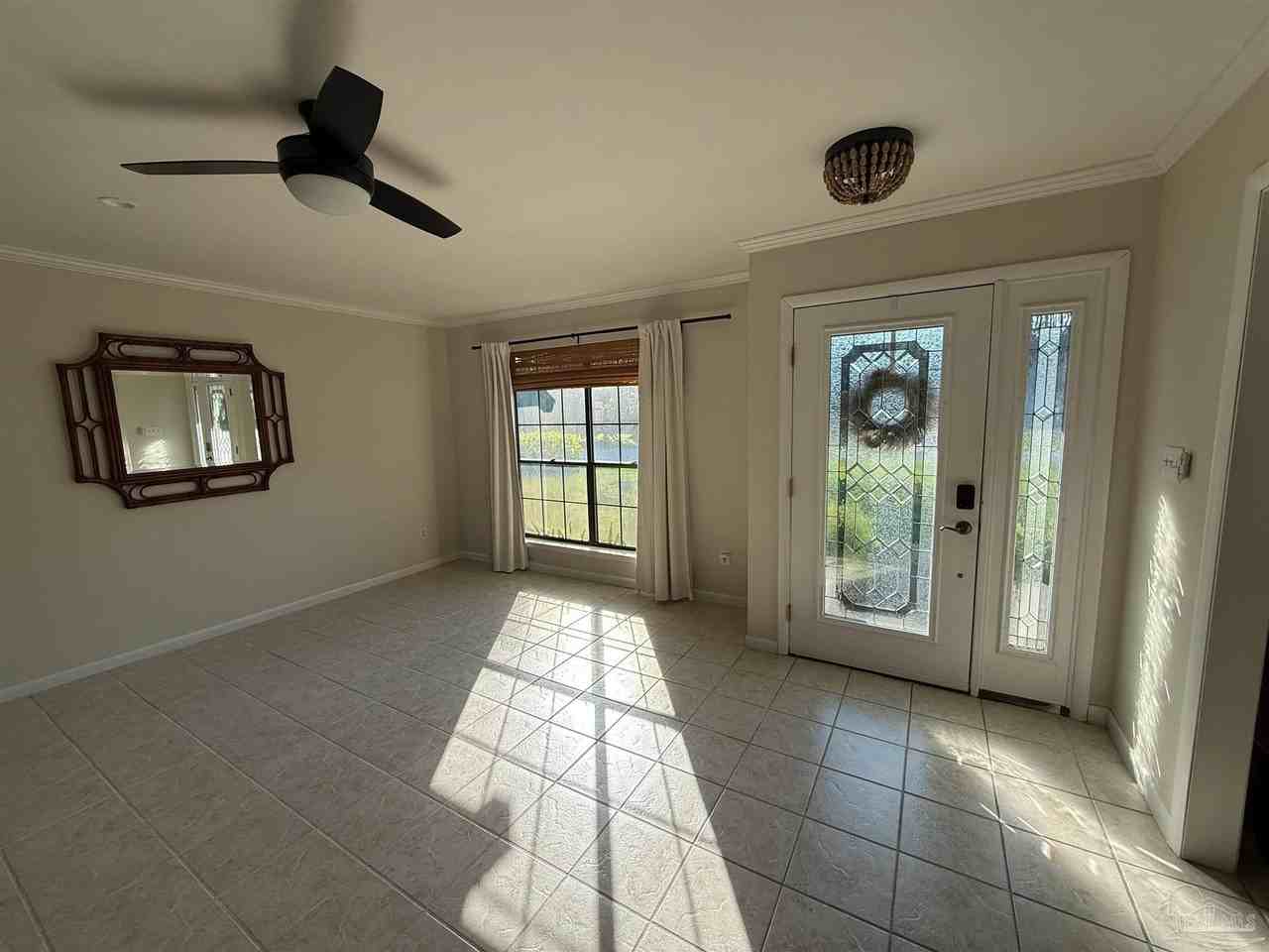 1380 Calcutta Dr - Photo 2 of 18