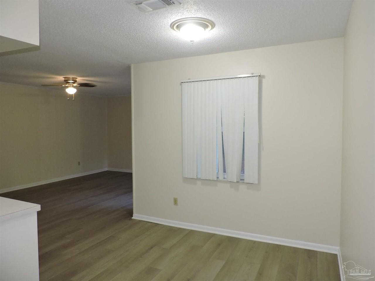 1885 Broyhill Cir - Photo 6 of 25