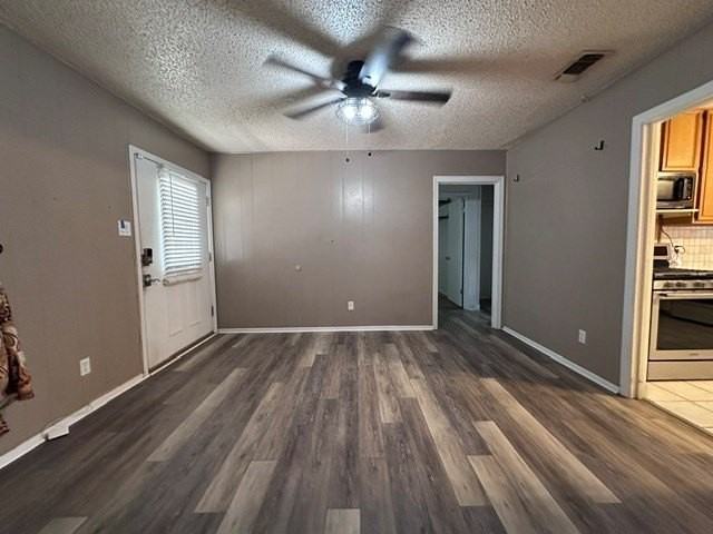3773 Highland Dr - Photo 4 of 12
