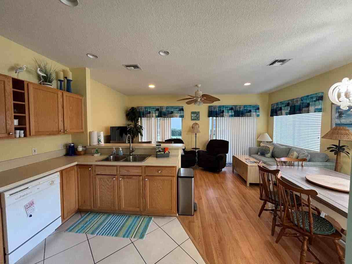 8423 Mulligan Cir #A - Photo 2 of 17