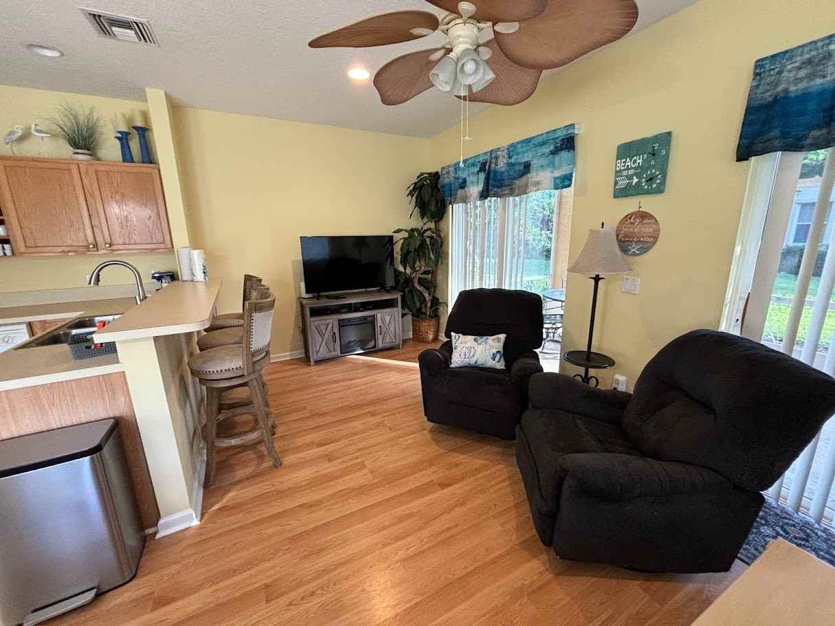 8423 Mulligan Cir #A - Photo 4 of 17