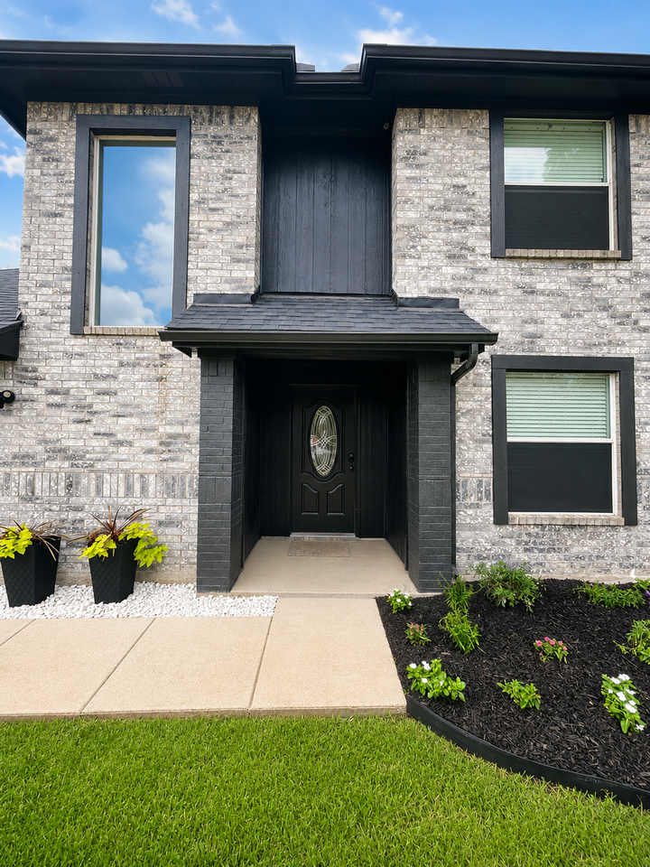 1705 Creekside Ave #1 - Photo 2 of 26
