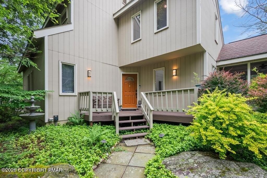 155 Tanglewood Dr - Photo 3 of 37