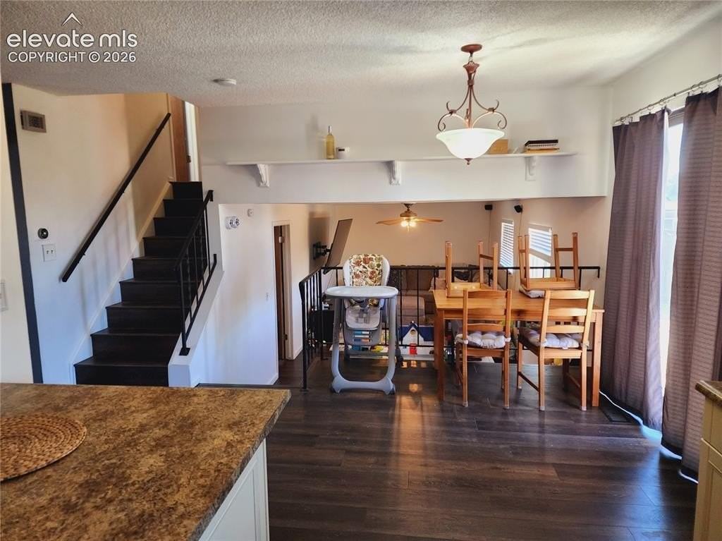 4870 Goulet Way - Photo 4 of 15