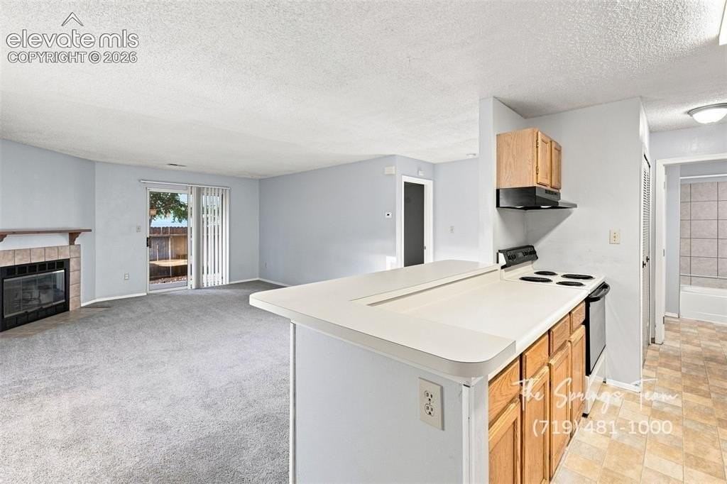 4349 Hunting Meadows Cir - Photo 4 of 23