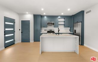 1249 S Plymouth Blvd - Photo 1 of 1