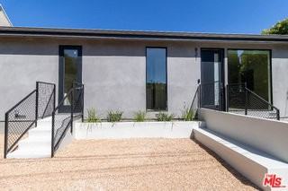 821 S Muirfield Rd - Photo 3 of 8