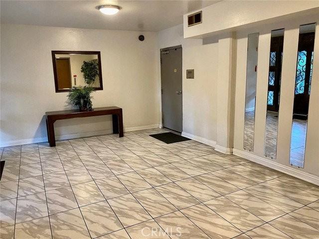 3284 Barham Blvd #304 - Photo 3 of 8