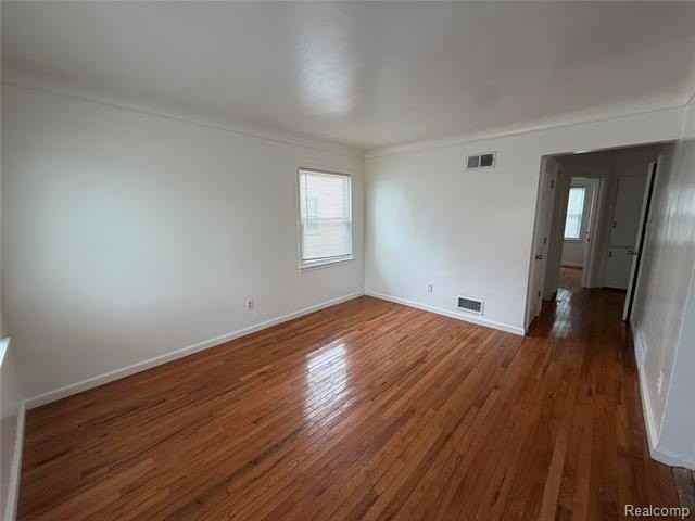 26985 Andover St - Photo 2 of 8