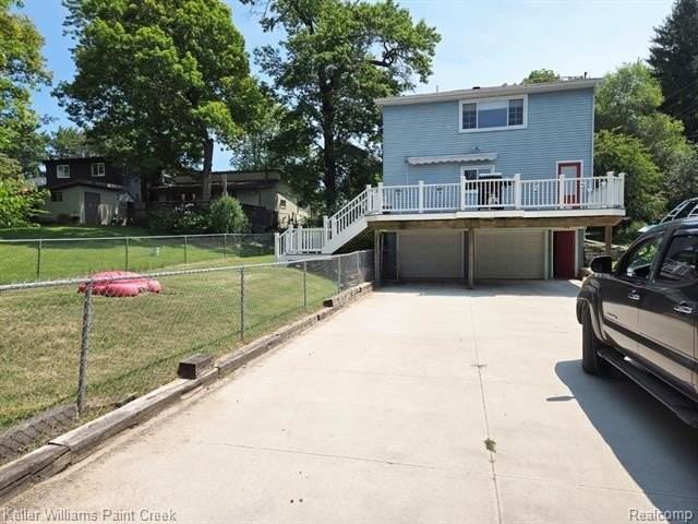 1125 S Long Lake Blvd - Photo 4 of 49