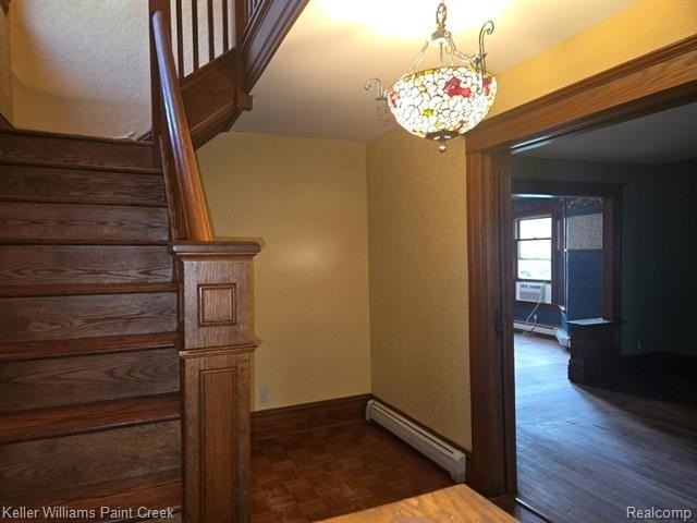 1125 S Long Lake Blvd - Photo 7 of 49