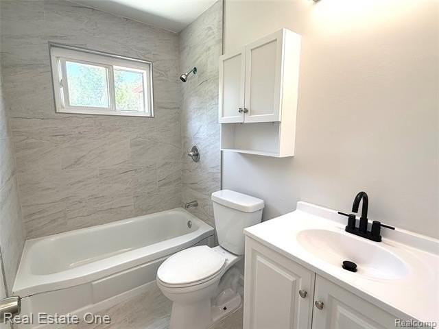 28476 Marquette St - Photo 6 of 14