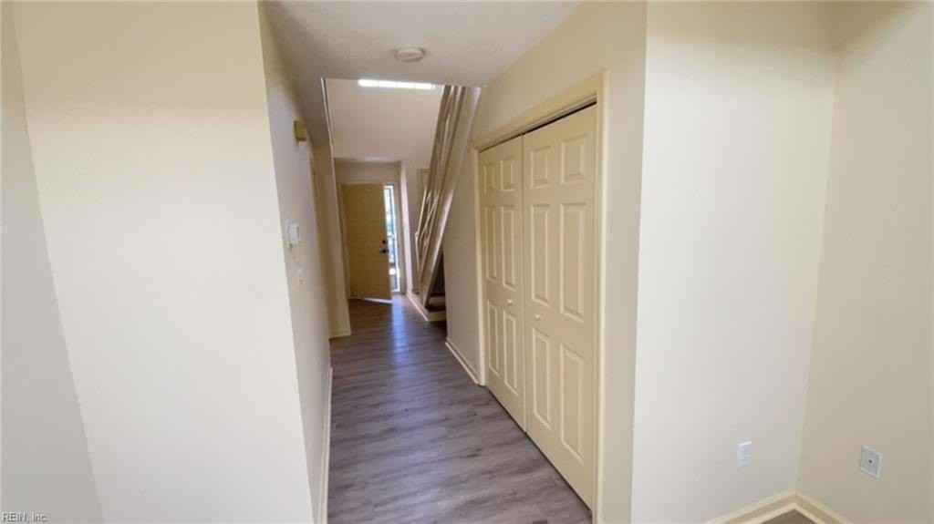 4903 Cypress Point Cir - Photo 3 of 15