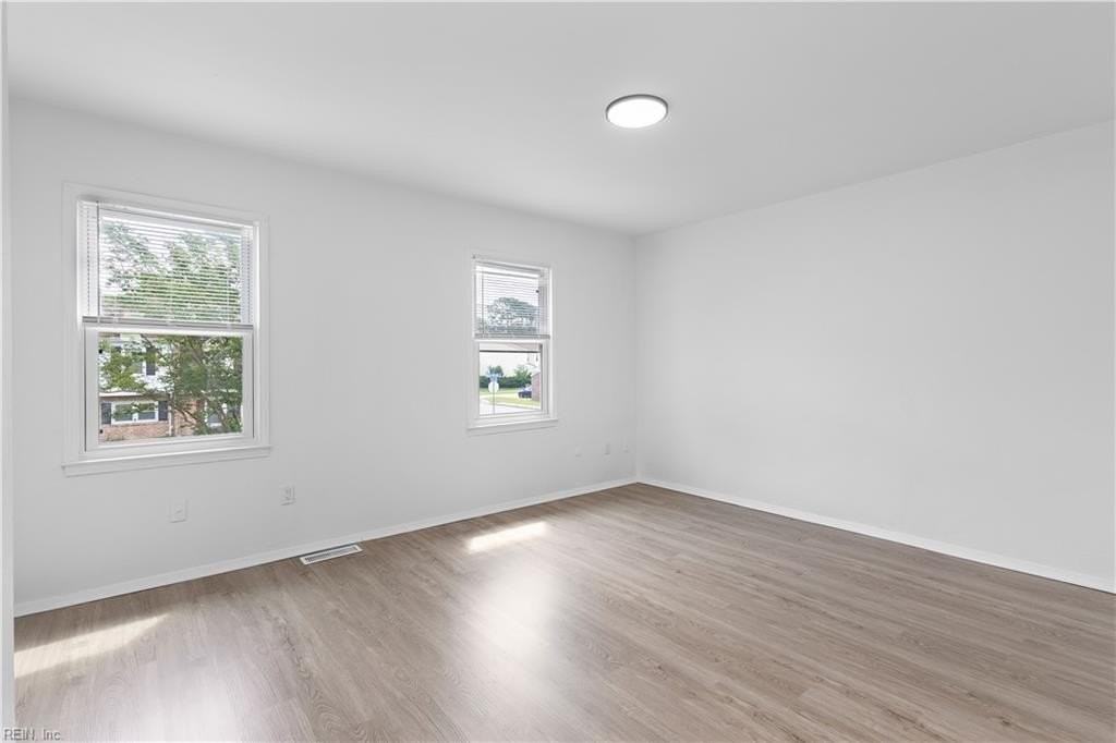 6591 Stoney Pt S - Photo 5 of 8